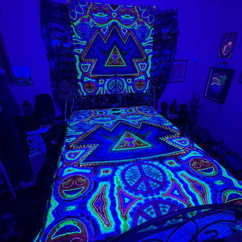 PRE-SALE UV Reactive Wakaan Blanket #1